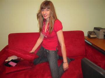 Public Photo of sEXYaMANDAbITCH