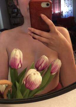 Public Photo of Leilaxxx