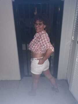 Public Photo of lorymilf