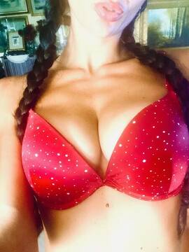 Public Photo of Wonder_REGINA