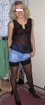 vi piaccio? sono molto monella