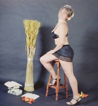 Public Photo of Hot_Alice