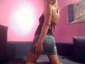 Public Photo of hotxte