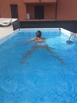 relax in piscina